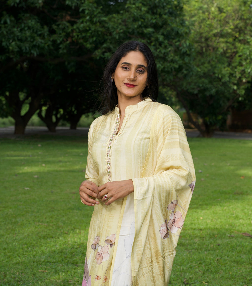 Soft Yellow Muslin Three-Piece Set