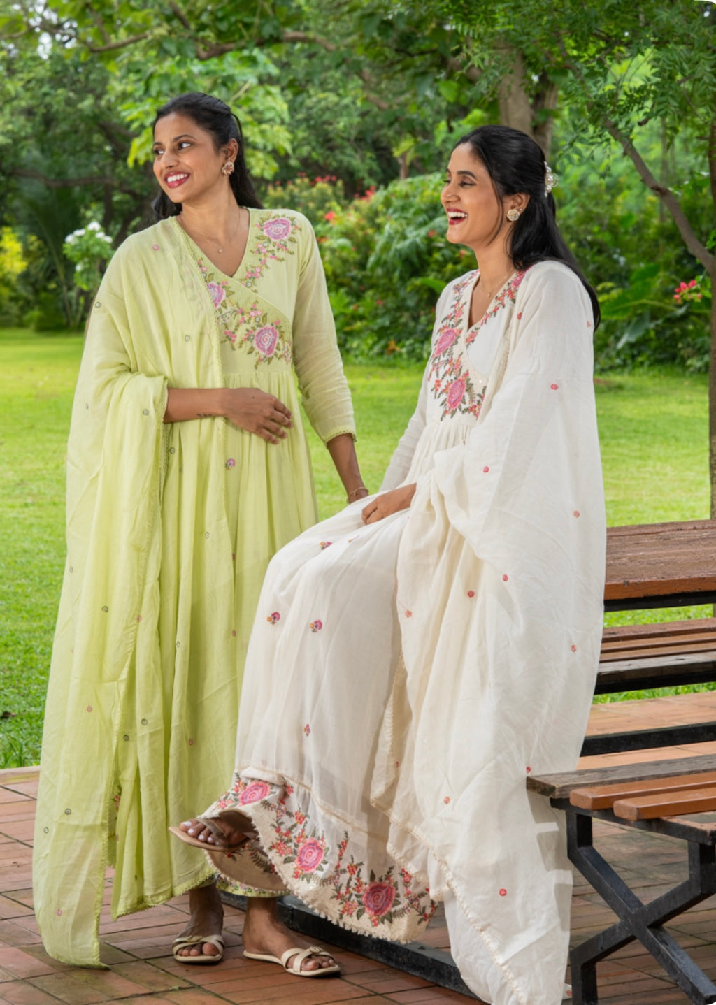 Floral Hand-Embroidered Mul Cotton Three-Piece Set