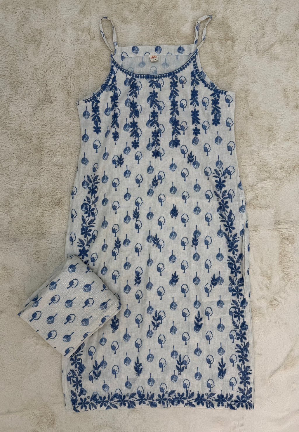 Blue Thread-Embroidered Jute Two-Piece Set